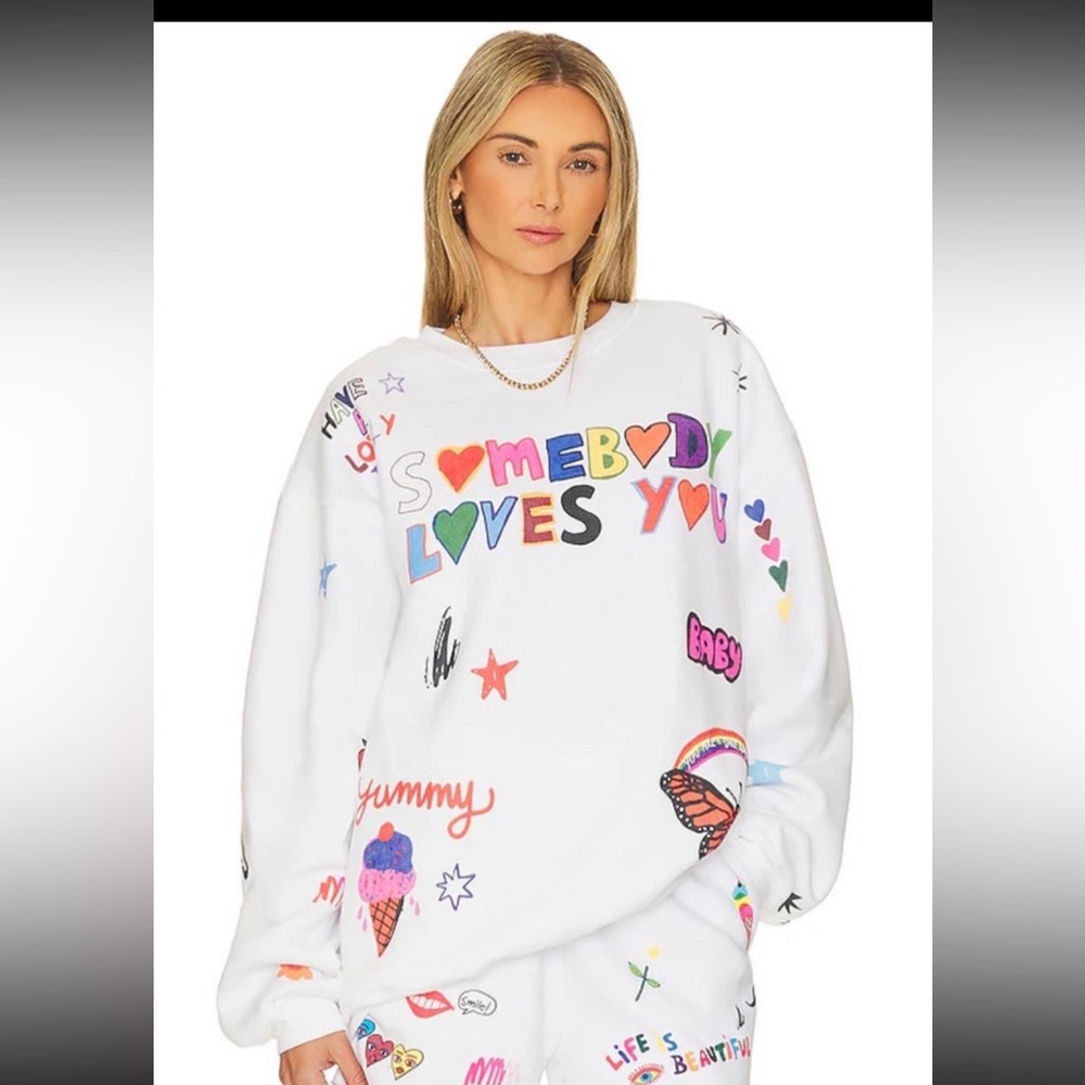 The Mayfair Group Somebody Loves You L/XL Sweatshirt